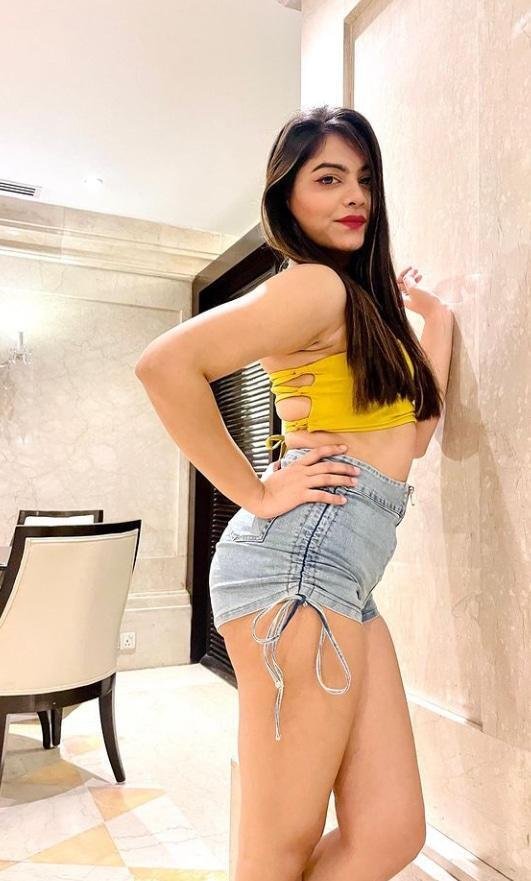 Munirka call girl service