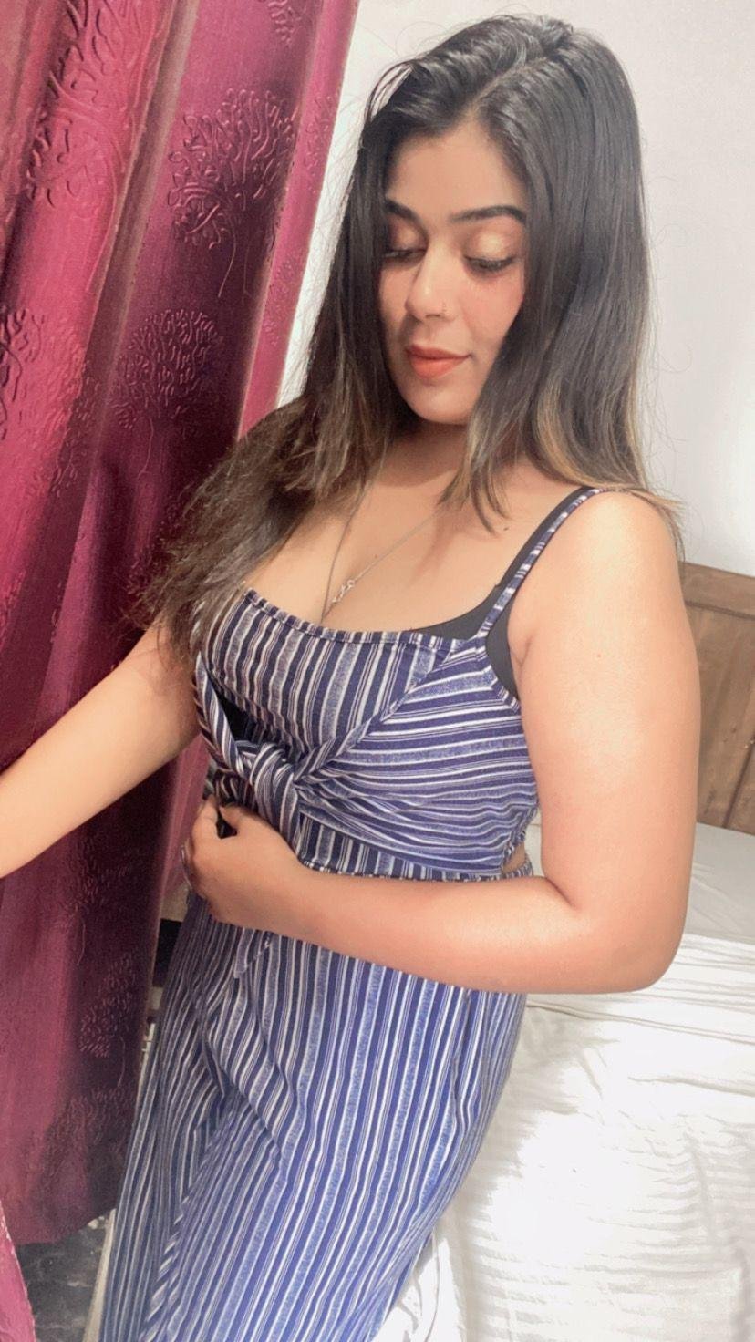  call girls service in Munirka